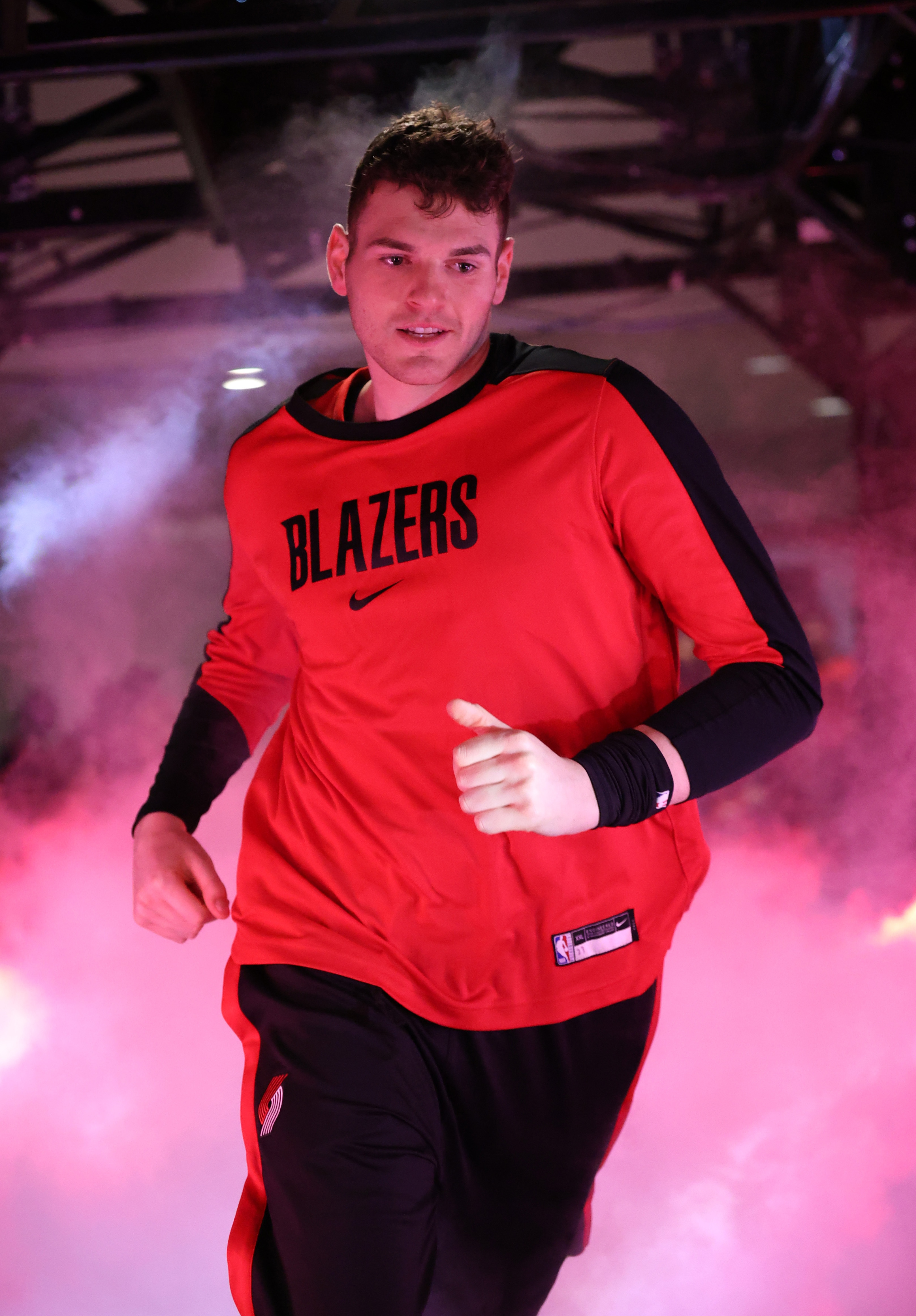 开云-拓记：克林根领跑中锋位置，罗威伤病频发与杨瀚森篮板能力尚需检验